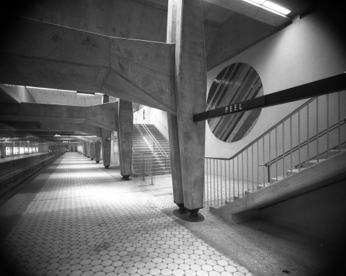 Station Peel 14 octobre 1966 ©Source : Archives de Montréal, Fonds Service des affaires institutionnelles : CA M001 VM094-Y-1-09-D229