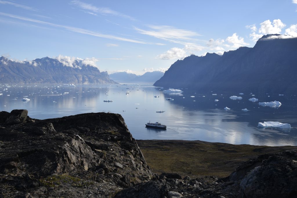 Le Ocean Endeavor peut passer des jours sans croiser âme qui vive. Photo : Véronique Leduc.