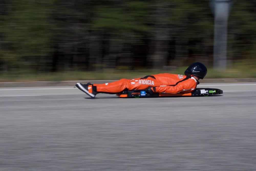 Descente en luge de rue. Photo: Marie-Pier Houde, Facebook L'Ultime Descente.