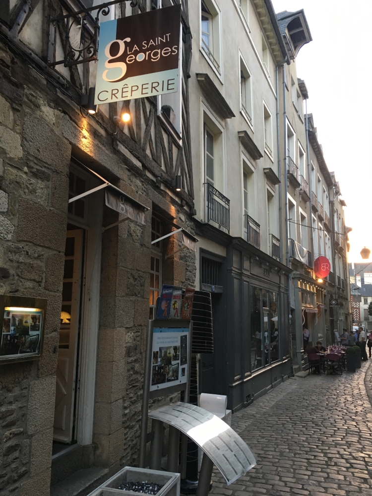 La fameuse Crêperie Saint-Georges. Photo: Marie-Julie Gagnon.