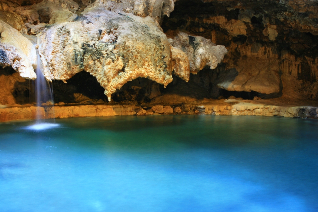 Cave and Basin. Photo: Gray Fillery, Flickr