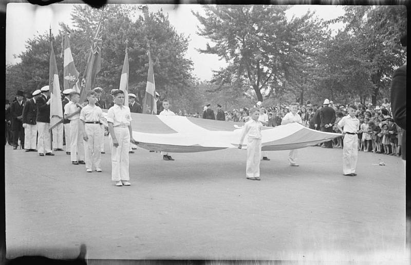 Photo: Conrad Poirier, Archives de la Ville de Montréal