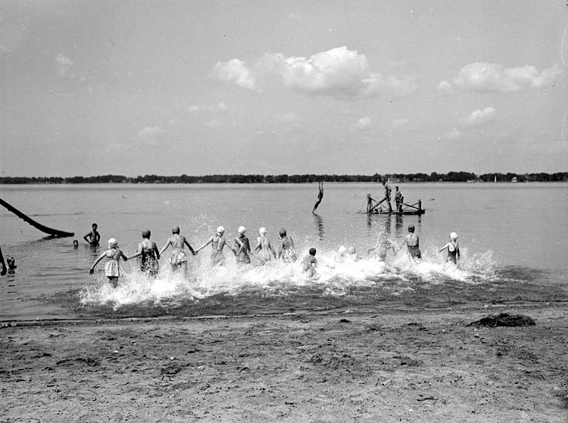 Photo: Evelyn Fairbairn, Bibliothèque et Archives Canada