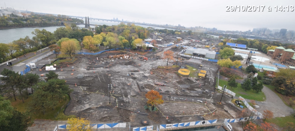 Construction de l'amphithéâtre. Photo: parcjeandrapeau.com