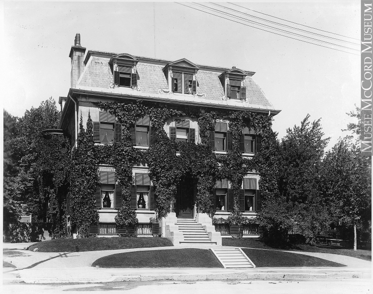 Photo: Wm. Notman & Son, © Musée McCord