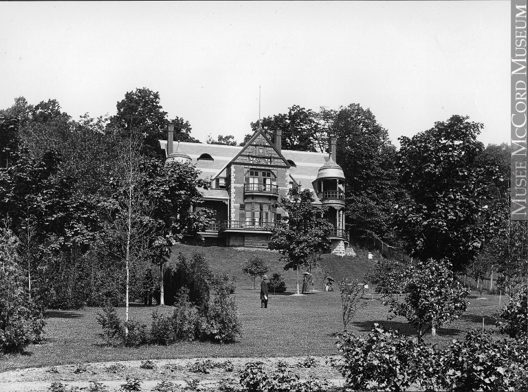 Photo: Wm. Notman & Son., © Musée McCord