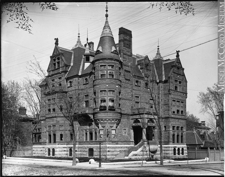 Photo: Wm. Notman & Son., © Musée McCord