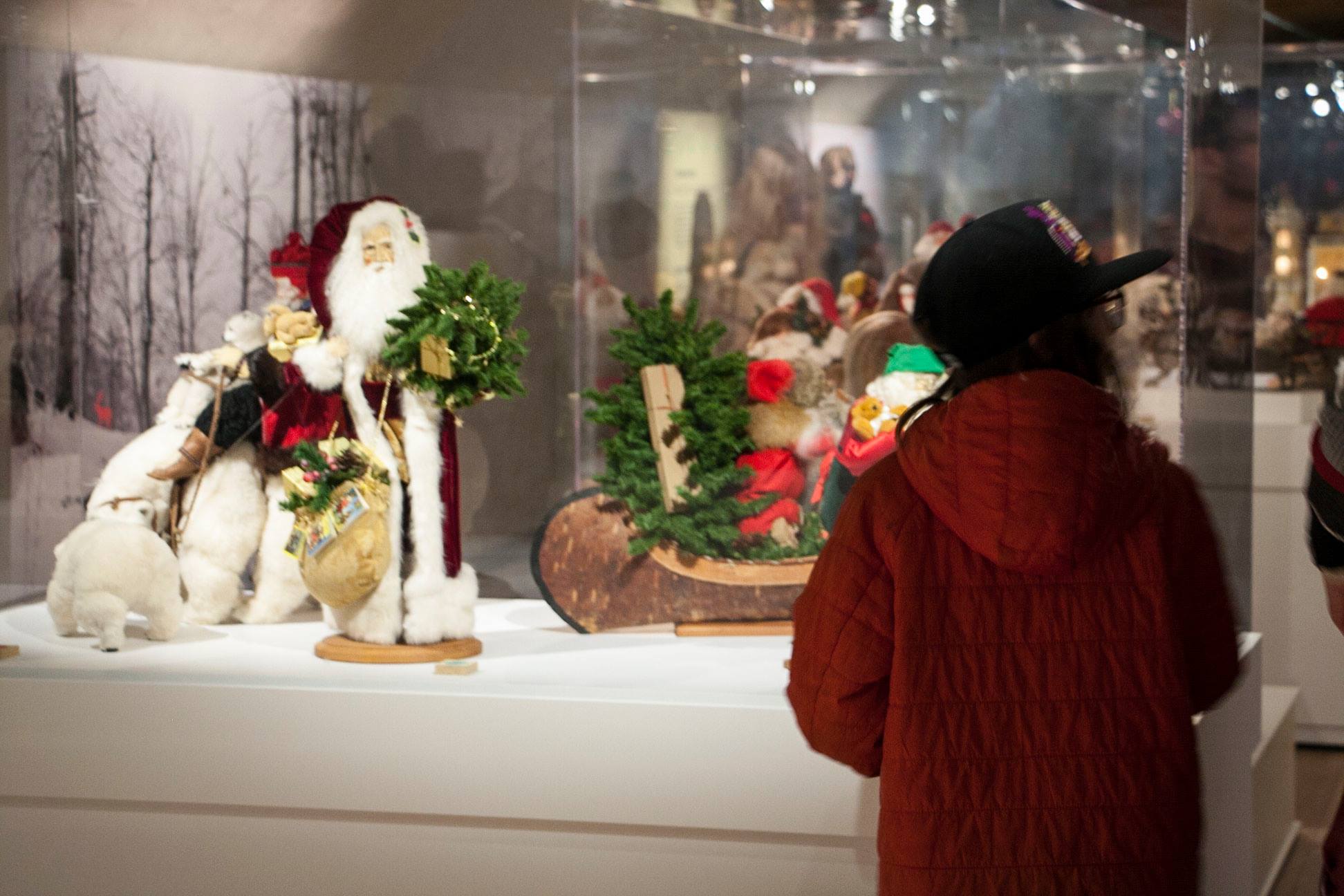 L'exposition les pères Noël s'installent au musée Photo: Facebook Musée Stewart