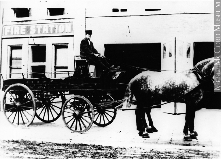 Photo: Alfred Walter Roper. Don de M. Vennor Roper. © Musée McCord