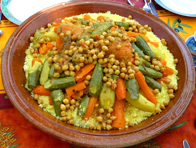 Le couscous, plat traditionnel des pays du Maghreb. Photo: Facebook Couscous @cuisinedumaghreb