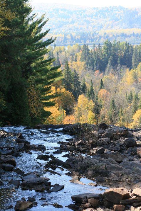 Parc des chutes de la rivière Bostonnais. Photo: Mélodie Koehren, Facebook Canada Explorez sans fin