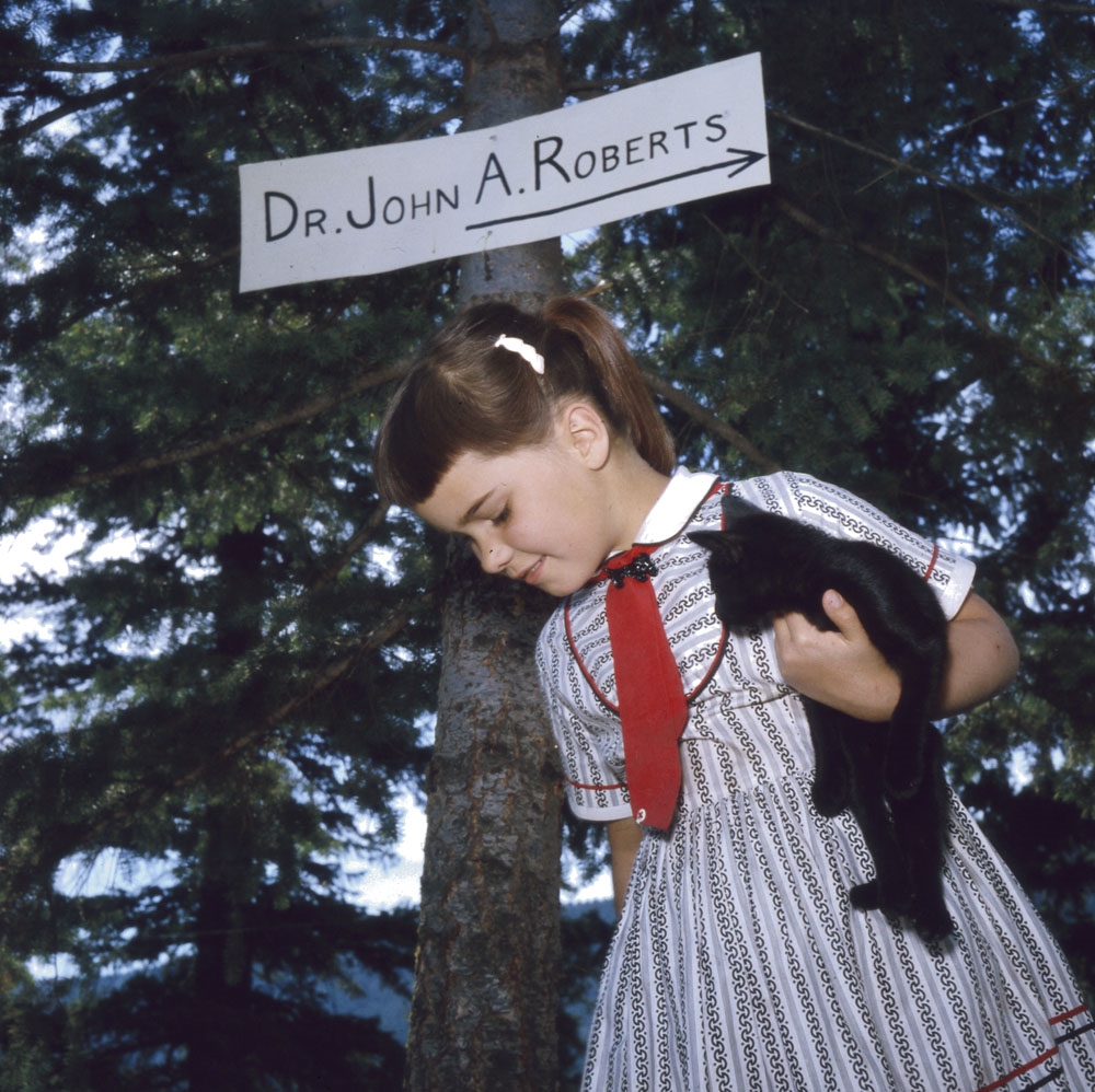 Photo: Rosmary Gillat Eaton. Bibliothèque et Archives Canada