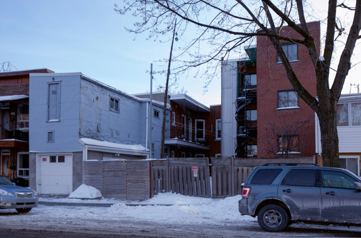 Le vieux hangar. Photo: Adrien Williams, microclimat.ca