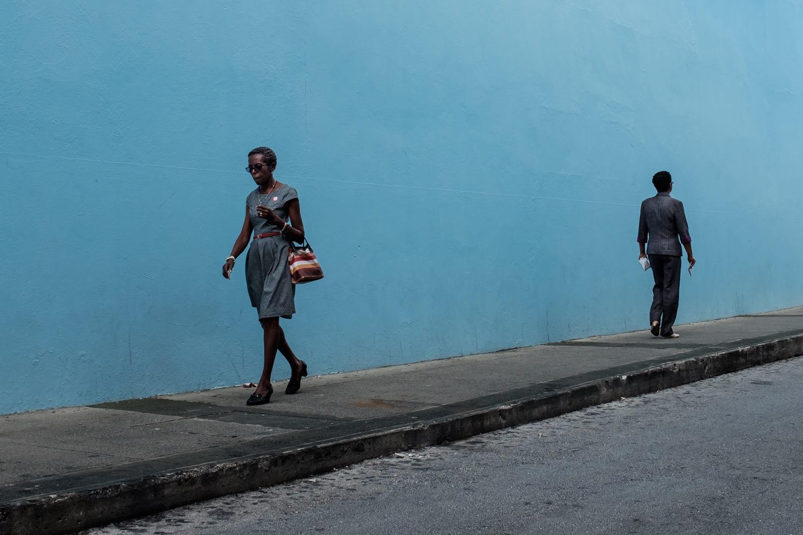 "Passing strangers" Cindy Morantz Montreal club photo 1er prix thème: Humain