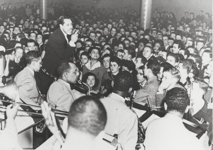 Photo: Fonds John Gilmore. Service des archives de l’Université Concordia