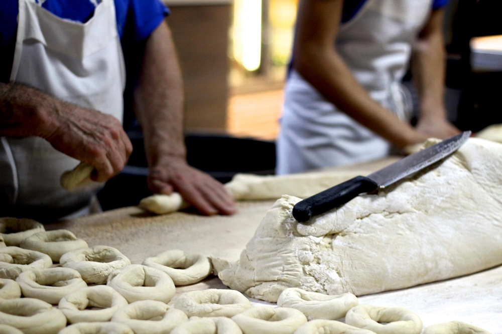 Photo: Facebook St-Viateur Bagel & Café Mont-Royal