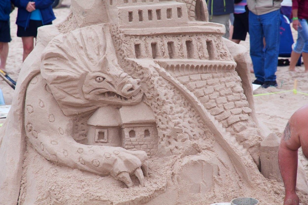 Photo: Facebook Concours de Châteaux de Sable des Îles