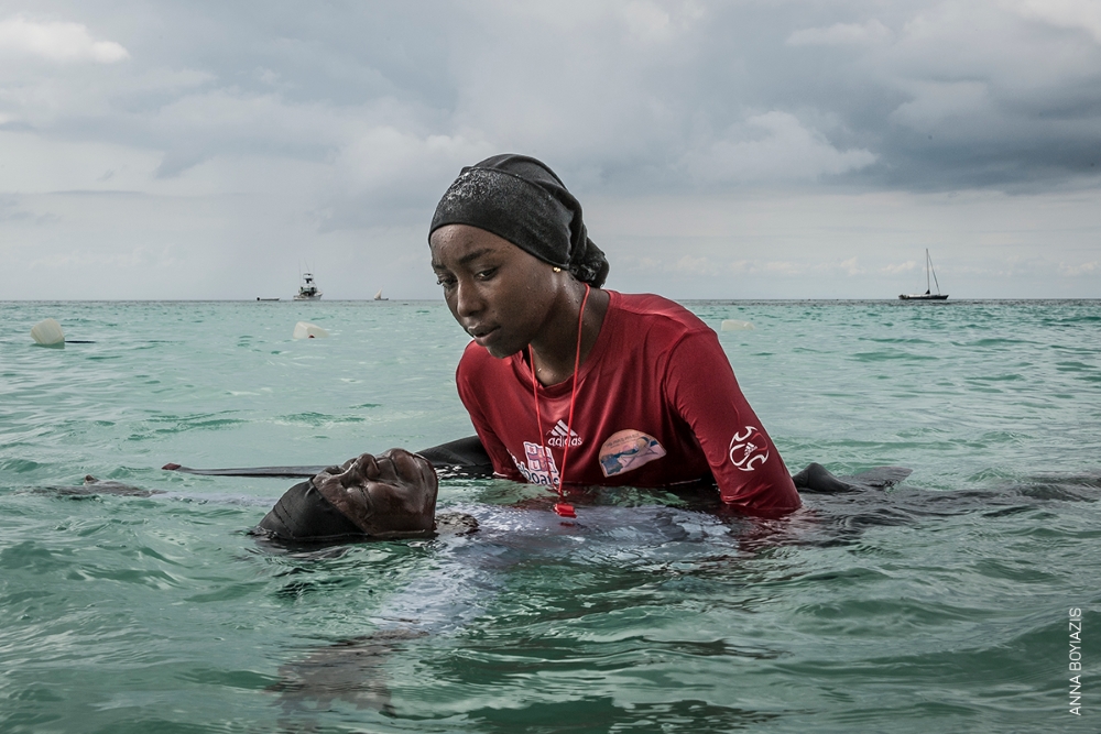 Titre : Liberté retrouvée dans l’eau © Anna Boyiazis