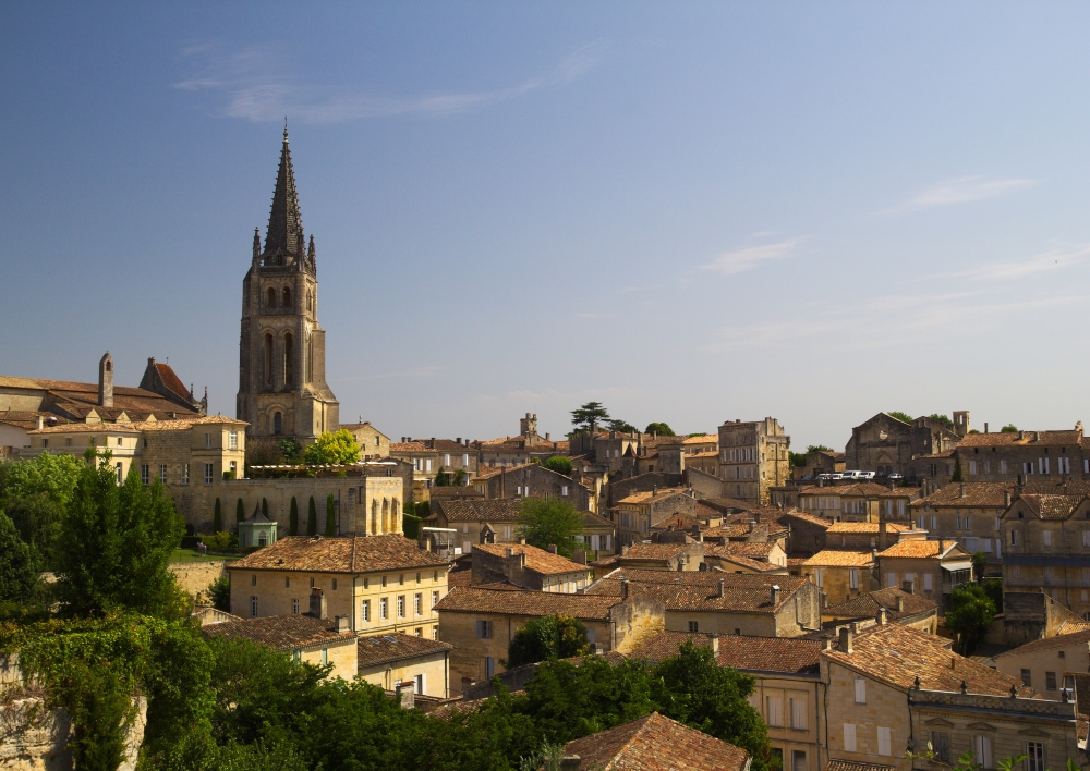 La visite de Saint-Émilion est un classique. Photo: Z4nclr4, Flickr